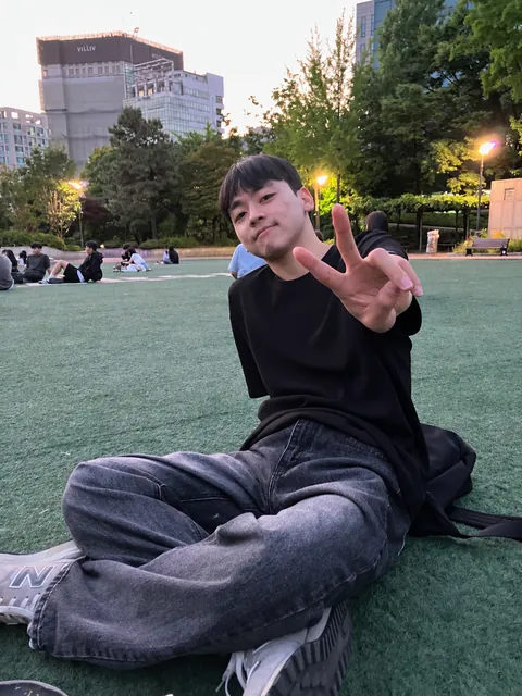 Dongseok Lee